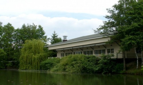 Zdjęcie POLSKA / opolskie / Zielona zatoka / Dom na brzegiem.