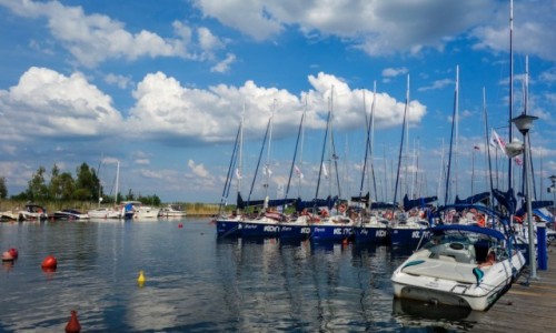 Zdjcie POLSKA / Warmisko-Mazurskie / Wilkasy / Port w Wilkasach