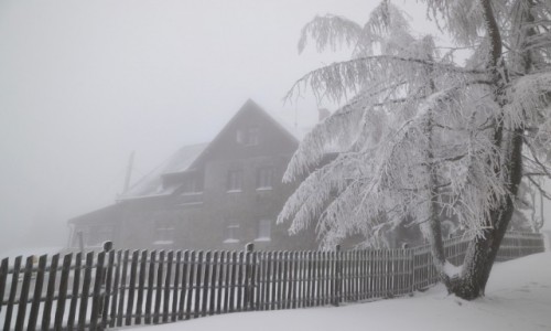 Zdjcie POLSKA / Beskid lski / Zbocza Magury / Schronisko Klimczok