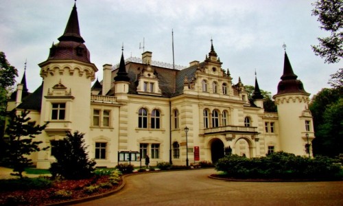 Zdjecie POLSKA / wojewdztwo dolnolskie / Jelcz-Laskowice / Jelcz-Laskowice-paac z 1886 roku