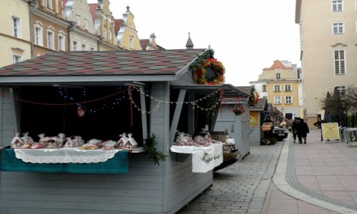 Zdjecie POLSKA / opolskie / Opole / Stragany witeczne w alei gwiazd