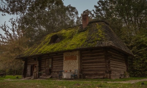 Zdjecie POLSKA / lubelskie / Kazimierz Dolny / Chata z XVIII w.