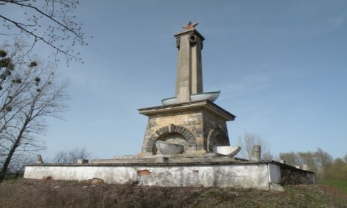 Zdjcie POLSKA / opolskie / Mikolin / Pomnik