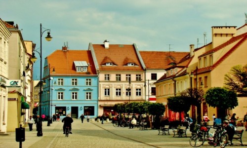 Zdjecie POLSKA / wojewdztwo dolnolskie / Olenica / Olenica-kamienice przy rynku