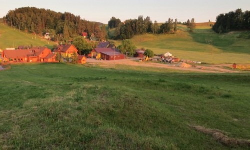 Zdjecie POLSKA / Kaszuby / Wzgrza  Szymbarskie / nim zganie...