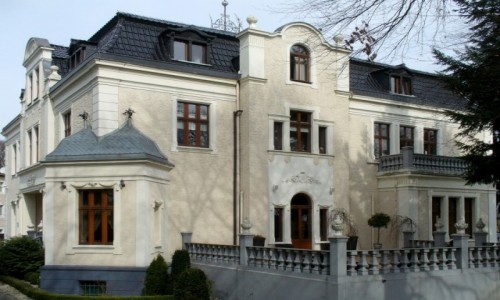 Zdjcie POLSKA / opolskie / Groszowice / Paac z XIXw widok od strony parku