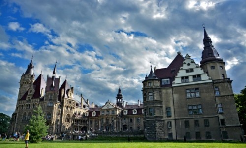 Zdjcie POLSKA / Opolskie / Moszna / Paac w Mosznej