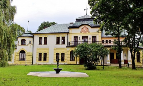 Zdjcie POLSKA / wojewdztwo podkarpackie / Olszanica / Paac Juciskich z 1905 roku