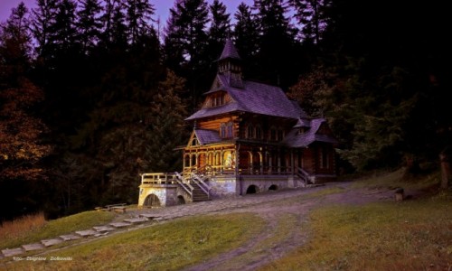 Zdjcie POLSKA / Zakopane / Jaszczurwka / Zabytkowa Kapliczka