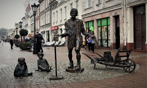 Zdjęcie POLSKA / Pomorskie / Wejherowo / Remus, kaszubski komiwojażer