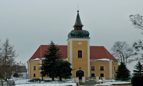 Zdjęcie POLSKA / pow. iławski. / Frednowy. / Frednowy - kościół Trójcy Przenajświętszej.