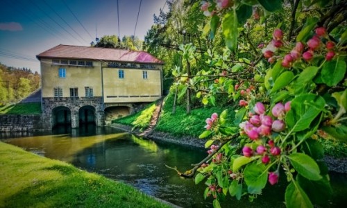 Zdjęcie POLSKA / Kaszuby / Rutki / elektrownia na Raduni