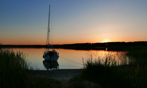 Zdjecie POLSKA / Mazury / Ro / Mazurskie klimaty - cumowanie 