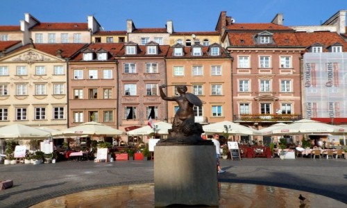 Zdjcie POLSKA / mazowsze / Warszawa / Syrenka na rynku
