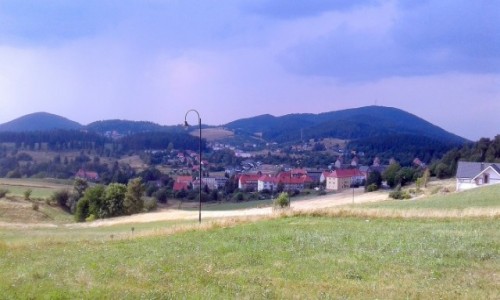 Zdjcie POLSKA / dolnolaskie / Boguszw-Gorce / Burzowo nad gr Mniszek i Chemiec. 