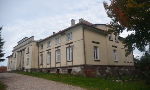 Zdjcie POLSKA / Warmisko-Mazurskie / Galwiecie / Paac rodziny von der Heyde