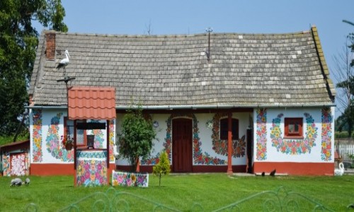 Zdjecie POLSKA / Maopolska / Zalipie / Krzywa Ale Kolorowa
