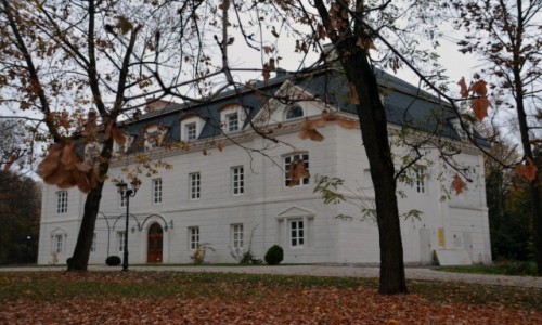 Zdj�cie POLSKA / Podkarpacie / Stalowa Wola-Charzewice / Pa�ac go�cinny Lubomirskich