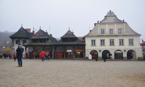 Zdjecie POLSKA / lubelskie / Kazimierz Dolny / Na Rynku w Kazimierzu Dolnym