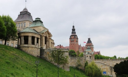 Zdjcie POLSKA / Pobrzee Szczeciskie / Szczecin / Spacerujc wzdu Odry...