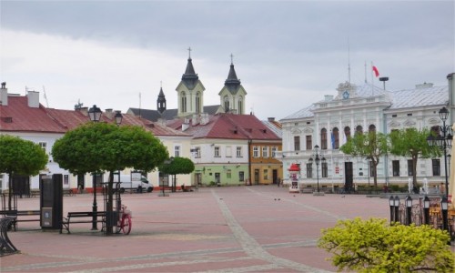 Zdjecie POLSKA / podkarpackie / Sanok / Rynek w Sanoku