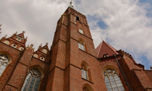 Zdjcie POLSKA / woj. dolnolskie / Ostrw Tumski / pocztwki z Wrocawia - Koci rzymskokatolicki pw. witego Krzya