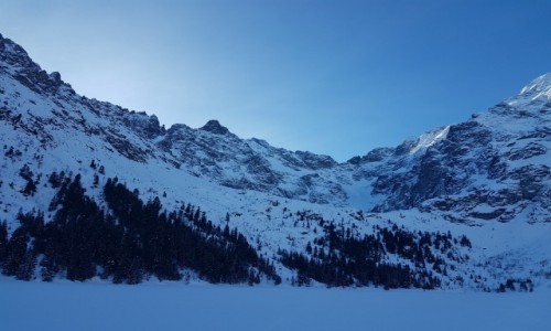 Zdjecie POLSKA / - / Morskie Oko / Widok ze roda Morskiego Oka na Rysy