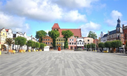Zdjecie POLSKA / pomorskie / Puck / Rynek w Pucku