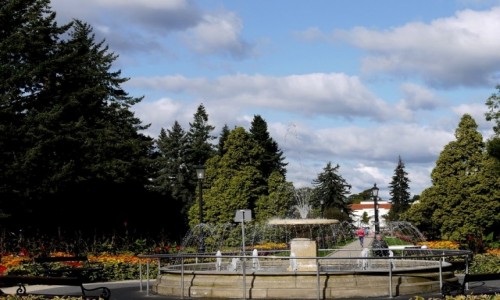 Zdjęcie POLSKA / kujawsko-pomorskie / Ciechocinek / Fontanna na parterach hellwiga