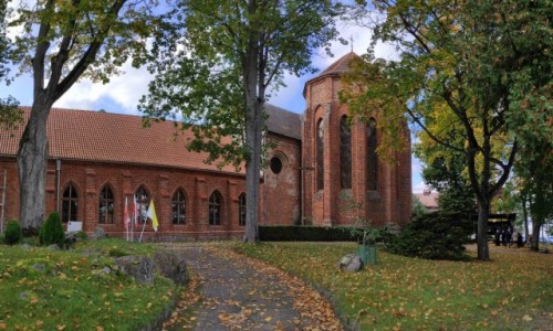 Zdjcie POLSKA / zachodniopomorskie / Bierzwnik / Klasztor pocysterski z XIII wieku w Bierzwniku 