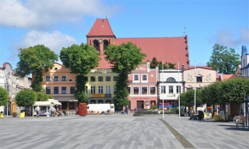 Zdjęcie POLSKA / pomorskie / Puck / Rynek w Pucku