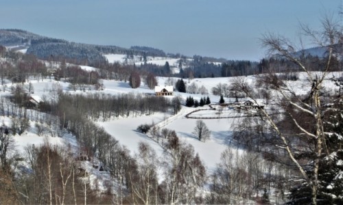 Zdjecie POLSKA / Dolny lsk / Rudawski Park Krajobrazowy / otulona nienym puchem...