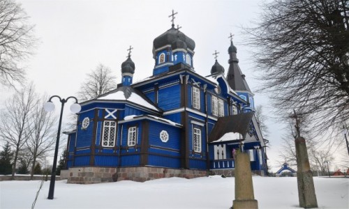 Zdjecie POLSKA / podlaskie / Puchy / Zimowe Podlasie. Cerkiew w Puchach
