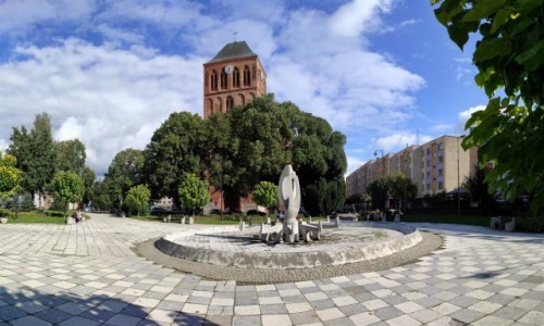 Zdjcie POLSKA / zachodniopomorskie / Choszczno / Koci z XIV wieku w centrum Choszczna