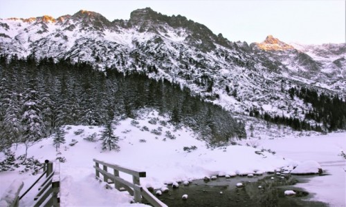Zdjęcie POLSKA / Tatry / / Morskie Oko / Z odrobiną koloru
