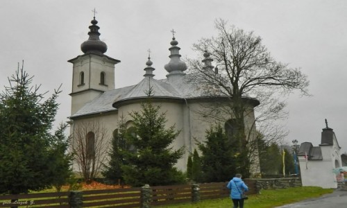 Zdjecie POLSKA / woj.maopolskie. / pow.gorlicki. / Izby - cerkiew w. ukasza.