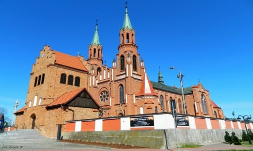 Zdjcie POLSKA / woj.mazowieckie. / pow. ostroecki. / Myszyniec - Bazylika pw.Trjcy Przenajwitszej.