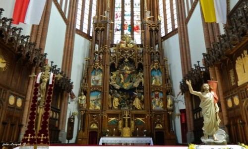 Zdjecie POLSKA / woj.podlaskie. / Biaystok. / Biaystok - - Bazylika archikatedralna Wniebowzicia Najwitszej Maryi Panny - otarz gwny.