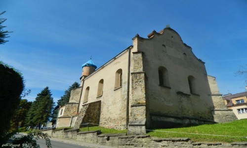 Zdjcie POLSKA / woj.podkarpackie. / pow.leski. / Lesko - Barokowa synagoga.