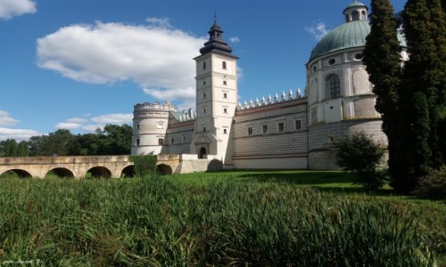 Zdjcie POLSKA / woj.podkarpackie. / pow.przemyski. / Krasiczyn - Zesp Zamkowo-Parkowy.
