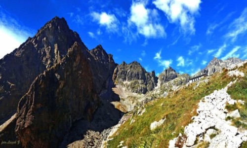 Zdjecie POLSKA / Wysokie Tatry. / Szlak do Doliny Piciu Staww Spiskich. / Chata Teryego (2015 m) w 