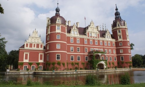 Zdjecie POLSKA / EUROPA / POLSKA / PARK MUAKOWSKI Z ZAMKIEM BAD MUSKAU