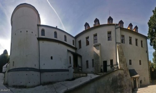 Zdjęcie POLSKA / woj.podkarpackie. / pow.leski. / Lesko - Zamek Kmitów.