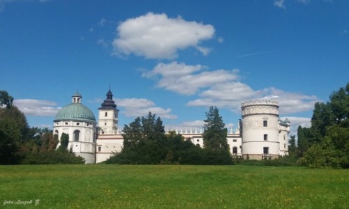 Zdjcie POLSKA / woj.podkarpackie. / pow.przemyski. / Krasiczyn - Zesp Zamkowo-Parkowy.