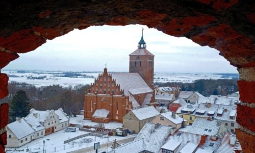 Zdjcie POLSKA / woj.warmisko-mazurskie. / Reszel. / Koci w.w. Piotra i Pawa z wiey zamku Biskupw Warmiskich.