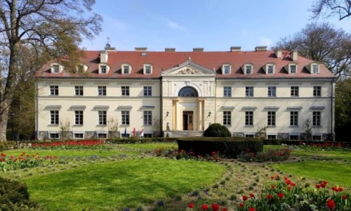 Zdjcie POLSKA / zachodniopomorskie / Przelewice / Fronton paacu