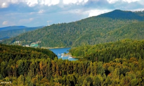 Zdjcie POLSKA / woj.podkarpackie. / pow.leski. / Polaczyk - Jezioro Soliskie.