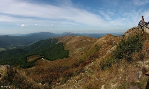 Zdjcie POLSKA / Bieszczady. / Szczyt Tarnicy 1346 m. / Widok z Tarnicy.