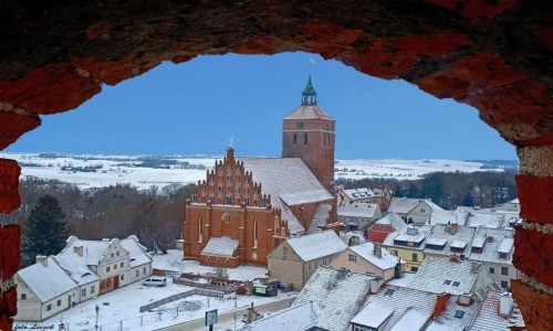 Zdjcie POLSKA / woj.warmisko-mazurskie. / Reszel. / Koci witych Apostow Piotra i Pawa z wiey zamku.