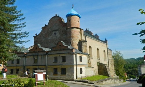 Zdjcie POLSKA / woj.podkarpackie. / Lesko. / Synagoga 